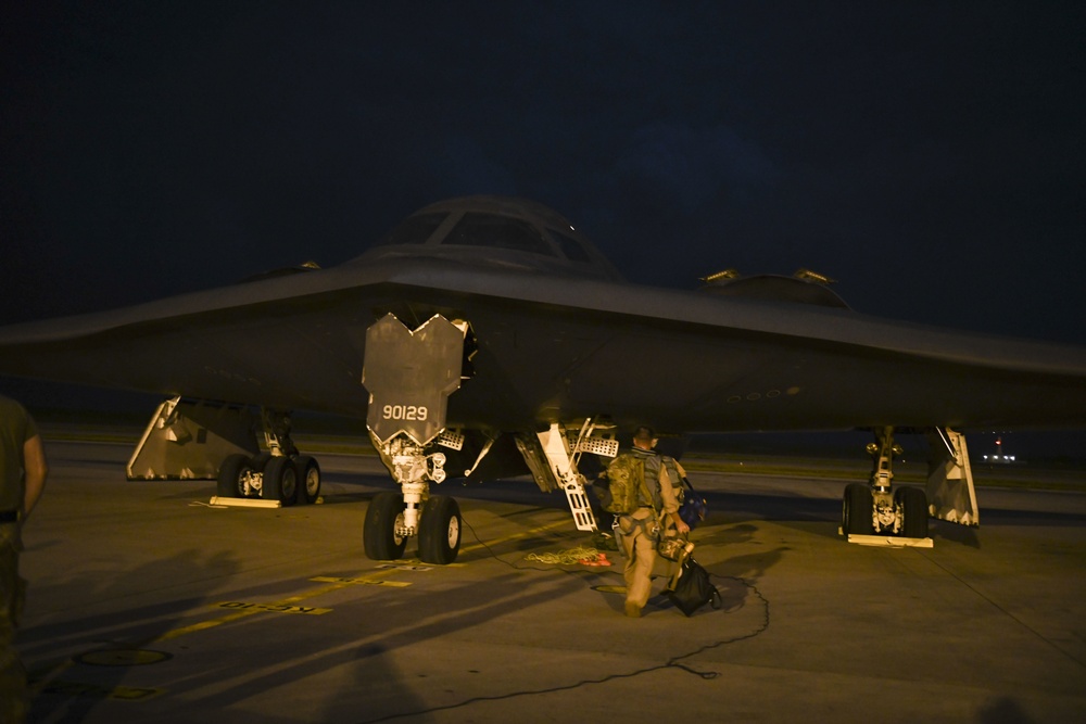 Last B-2 Spirit departs Naval Support Facility Diego Garcia