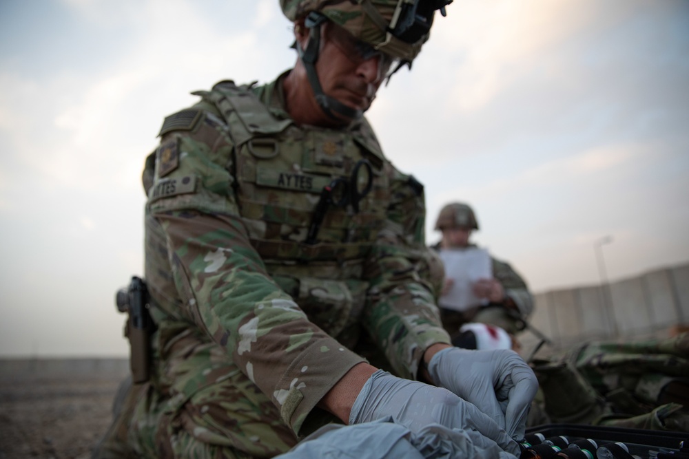 160th Forward Resuscitative Surgical Team Train in Taji