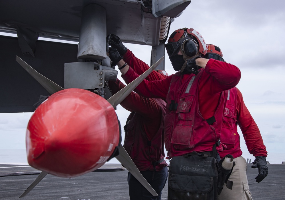 USS Ronald Reagan (CVN 76) Flight Operations