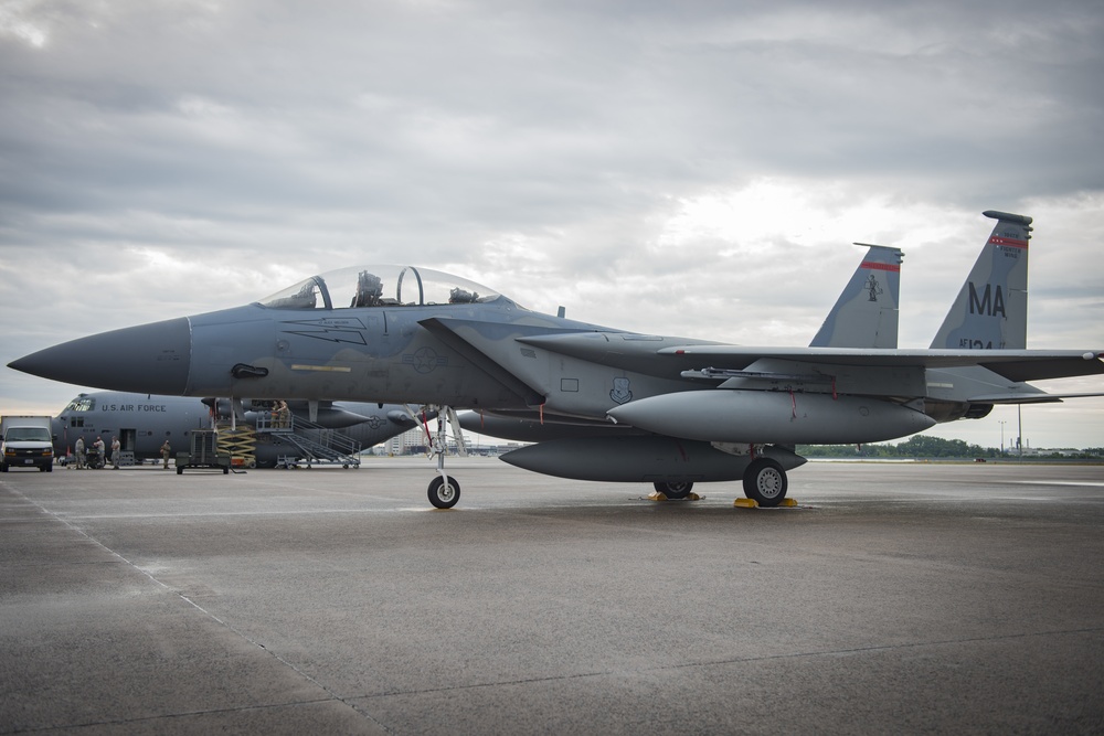 F-15 departs Bradley Air National Guard Base