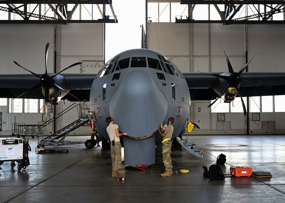 Little Rock maintenance squadron achieves full operational capability