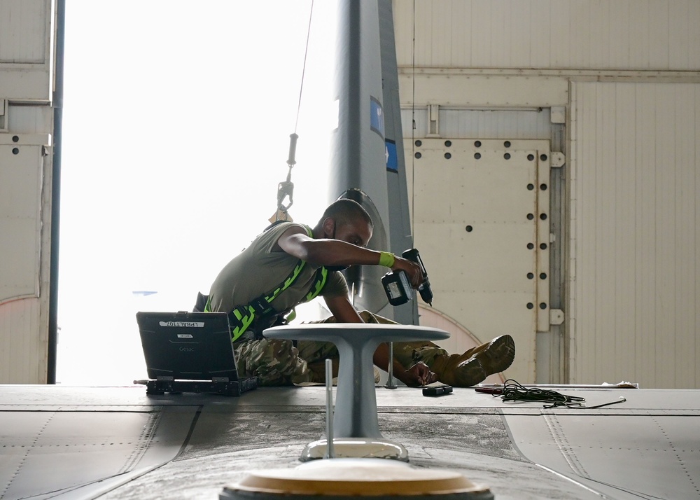 Little Rock maintenance squadron achieves full operational capability