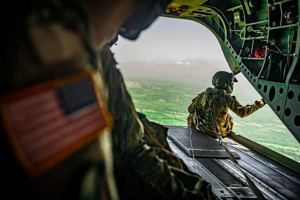 US Marine and Soldiers conduct joint sling load operation in Honduras