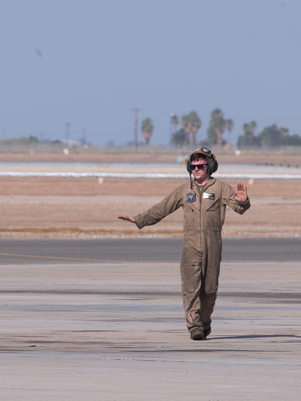 DVIDS - Images - HMH-461 Hot Weather Training at NAF El Centro