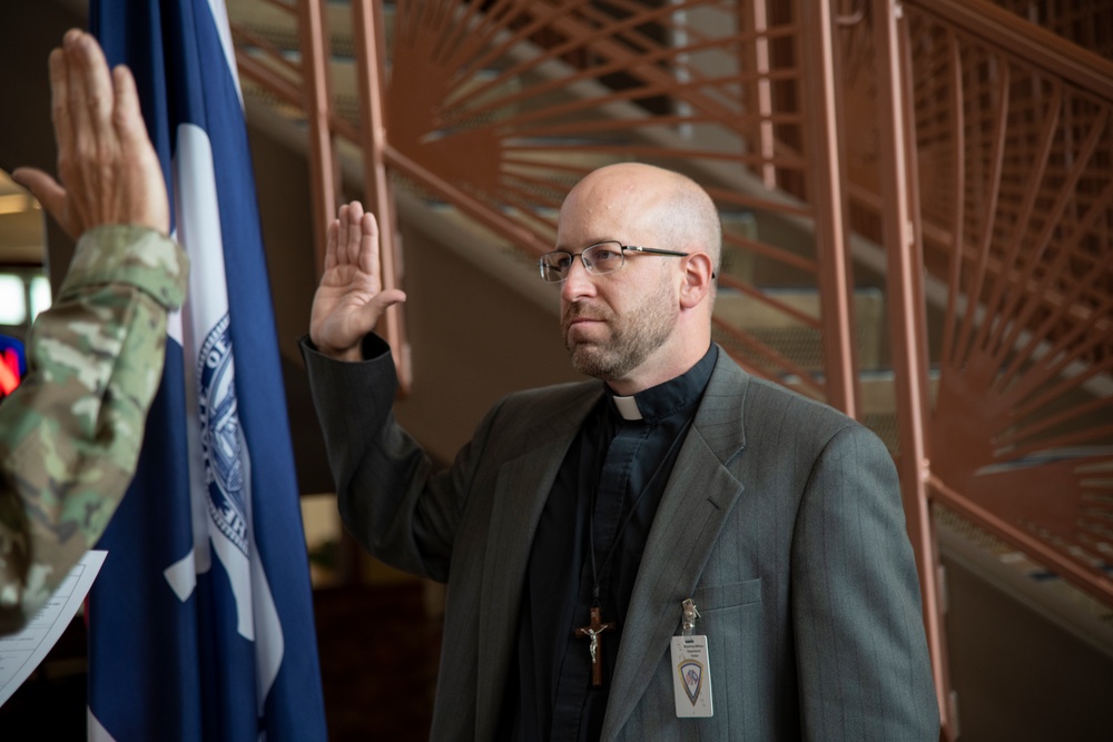 Wyoming Army National Guard commissions a new chaplain for the 960th Brigade Support Battalion