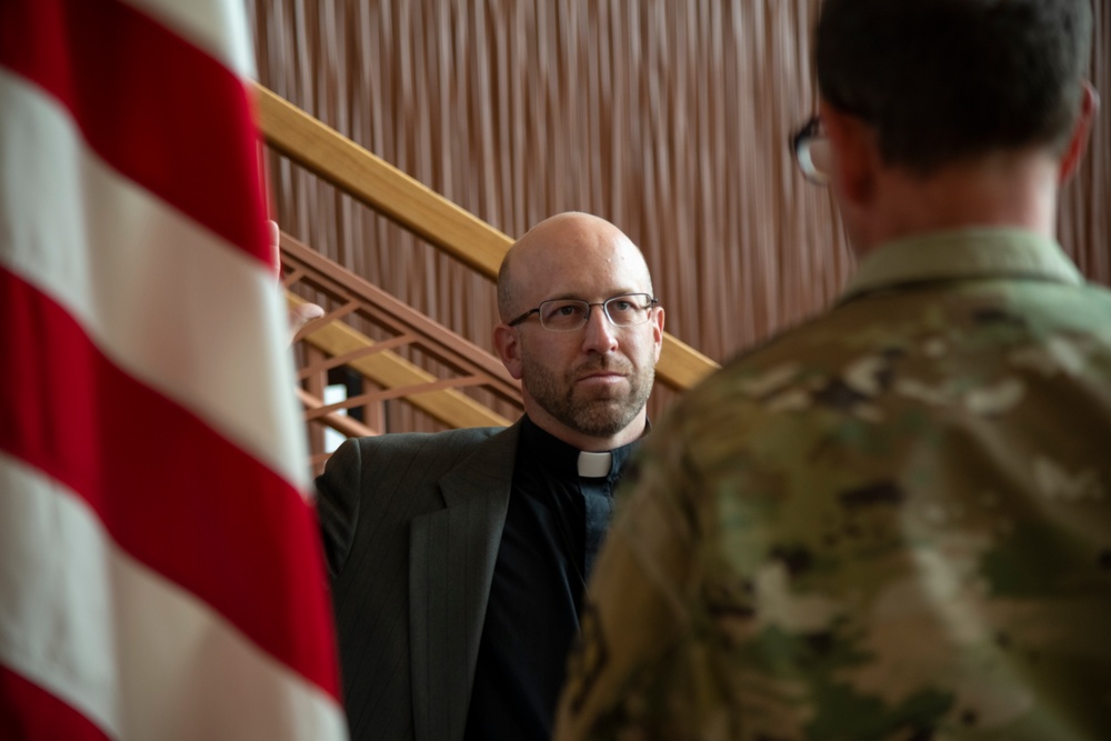 Wyoming Army National Guard commissions a new chaplain for the 960th Brigade Support Battalion