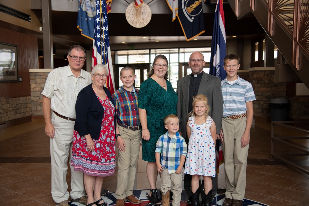 Wyoming Army National Guard commissions a new chaplain for the 960th Brigade Support Battalion