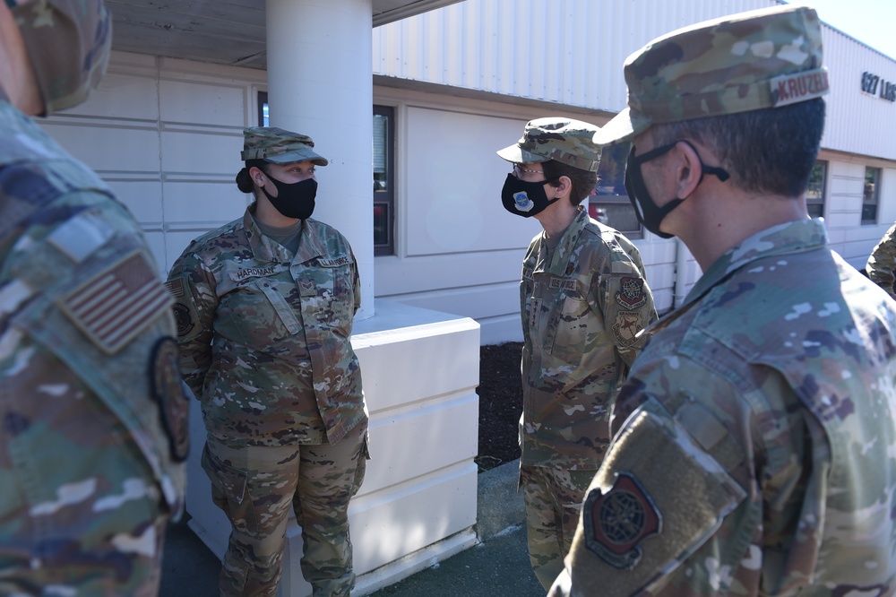 AMC commander, command chief visit Team McChord