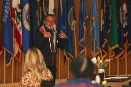 Briefing the Hohenfels Community and Spouses Club