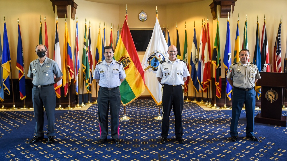 LTG Ramiro Hugo Mojica Aparicio, Bolivian Chief of Delegation to the IADB Visit