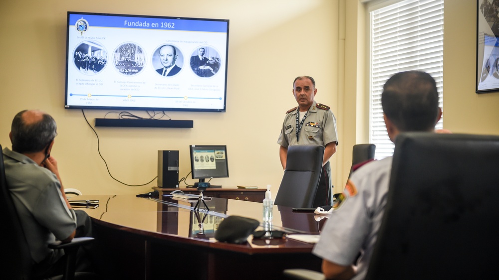 Lt. Gen. Ramiro Hugo Mojica Aparicio, Bolivian Chief of Delegation to the IADB Visit