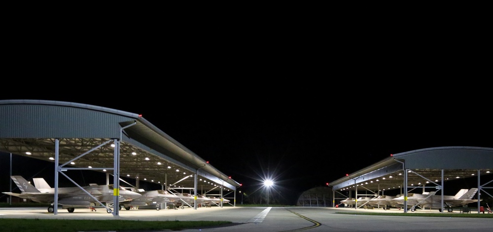 The Americans are Coming