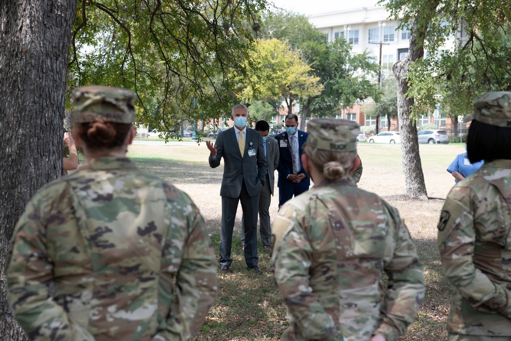 Soldiers from the Urban Augmentation Medical Task Force - 627 meet with hospital staff at Methodist Hospital Metropolitan