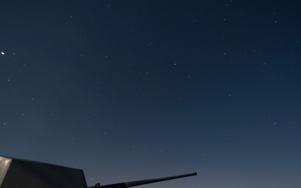 Sterett Steams in the Gulf of Oman