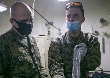 3d LE demonstrates fingerprint capabilities aboard USS America