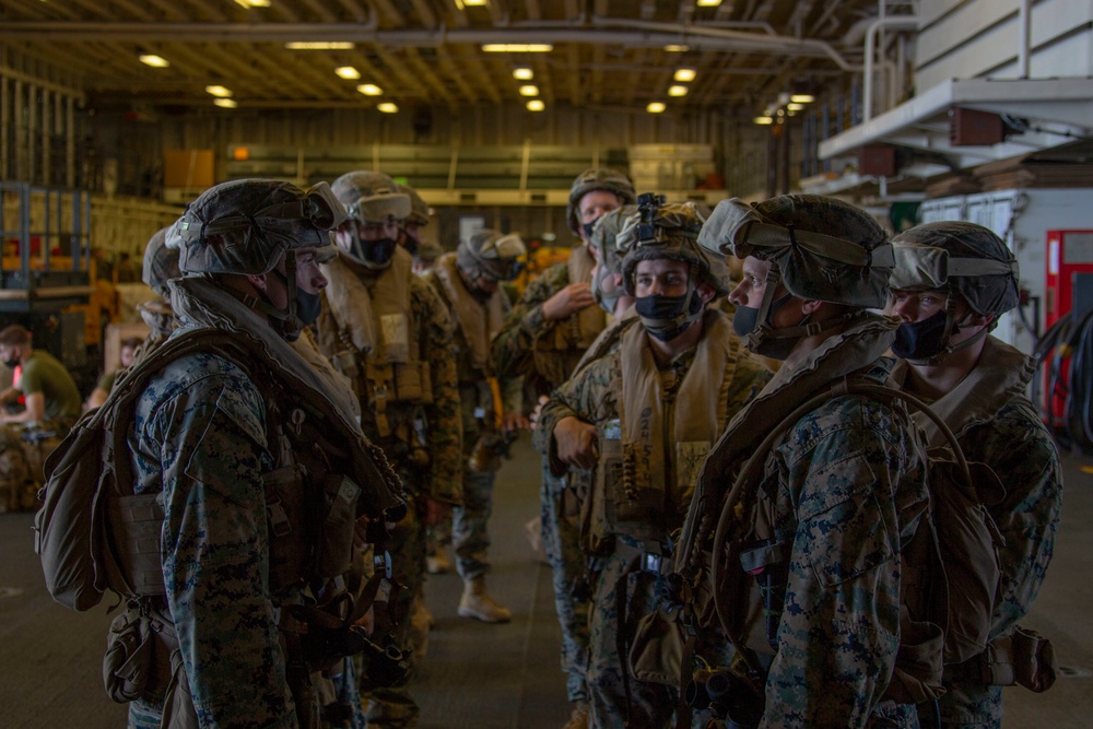 Marines with 2/4 Echo Company, 31st MEU practice egress drills