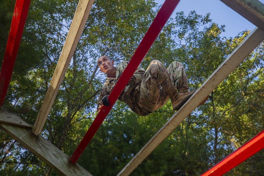 2020 U.S. Army Reserve Best Warrior - Obstacle Course