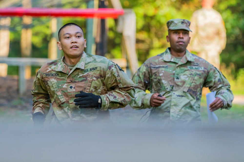 2020 U.S. Army Reserve Best Warrior - Obstacle Course