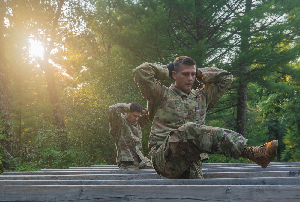 2020 U.S. Army Reserve Best Warrior - Obstacle Course