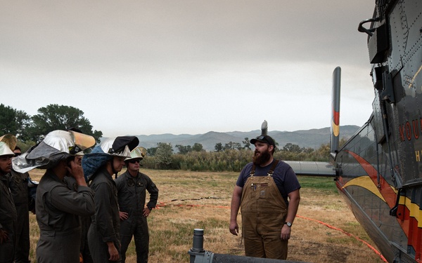 Marine Crash Fire Rescue joins Slink Fire battle