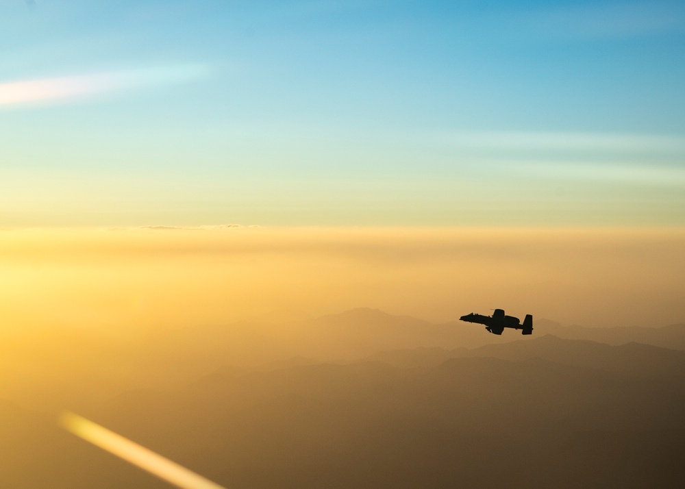 340th EARS refuels A-10s over Afghanistan