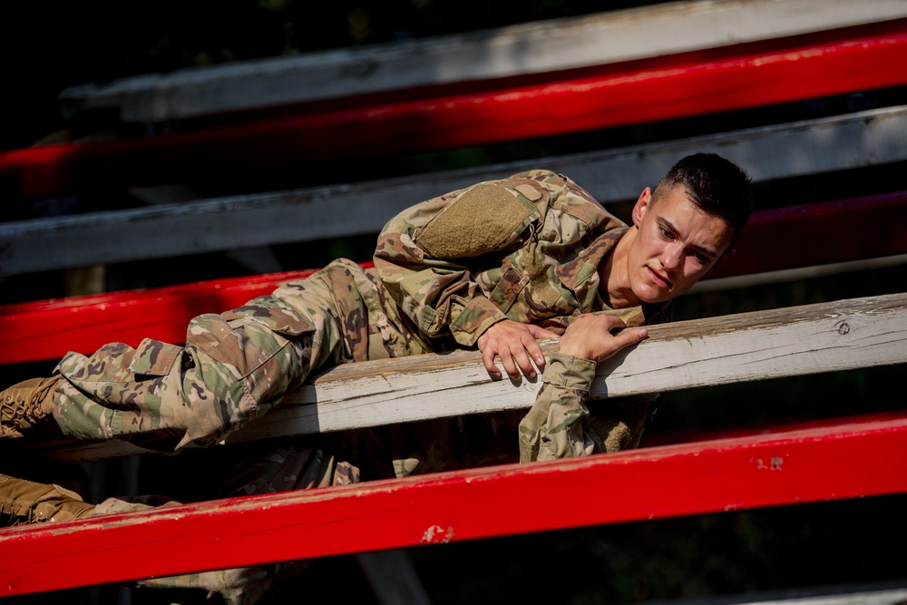 : 2020 U.S. Army Reserve Best Warrior Competition – Confidence and Condition Course