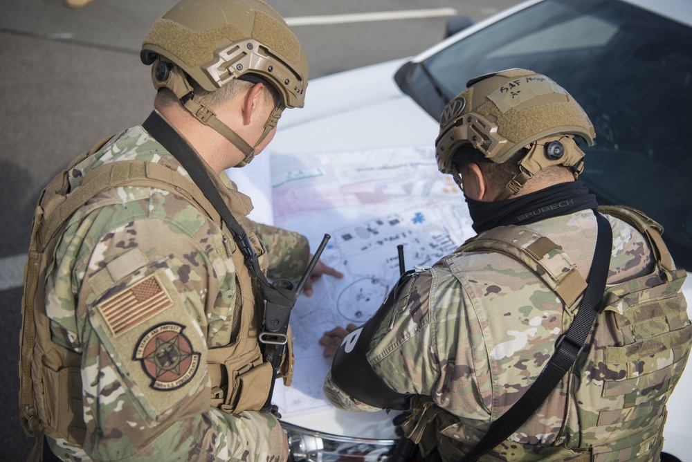 Exercise Day Three: 569th USFPS personnel respond to simulated VBIED