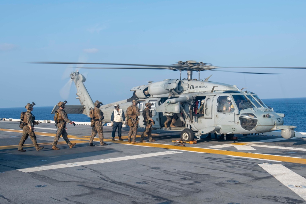 USS America (LHA 6) And 31st Marine Expeditionary Unit Conduct VBSS Exercise