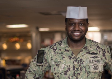 USS Carl Vinson (CVN 70) Sailor is the Senior Sailor of the Quarter
