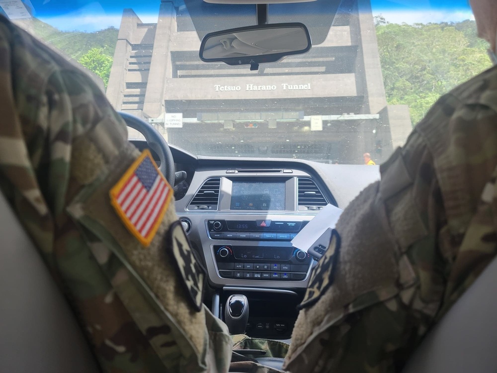 Hawaii Guard recon COVID testing conducted on freeway