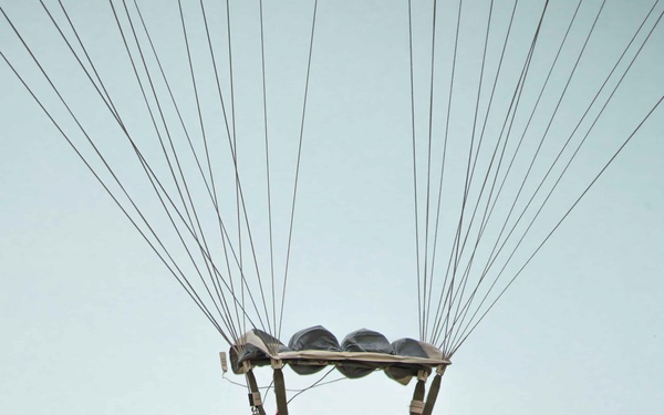 15th MEU Marines participate in high altitude-high opening course