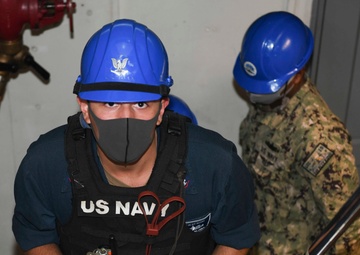 Blue Ridge Sailors Conduct Anti-terrorism Training