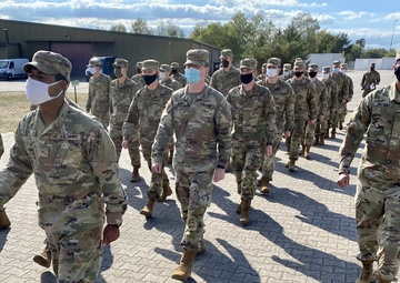 Army Reserve welcomes incoming Soldiers amid COVID-19 restrictions