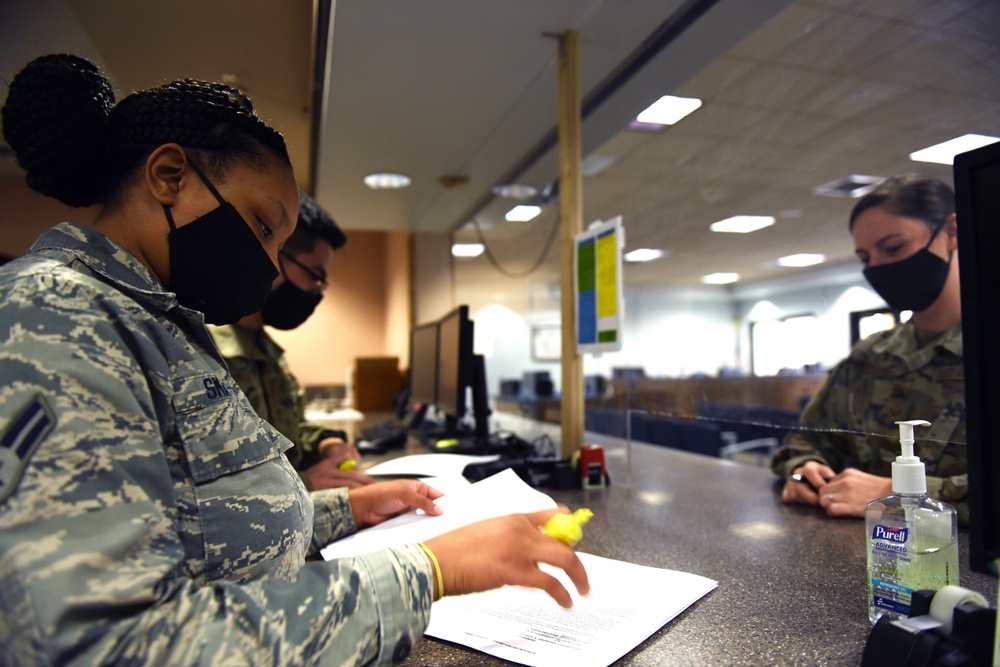 9th CPTS Assists 60th CPTS at Travis AFB