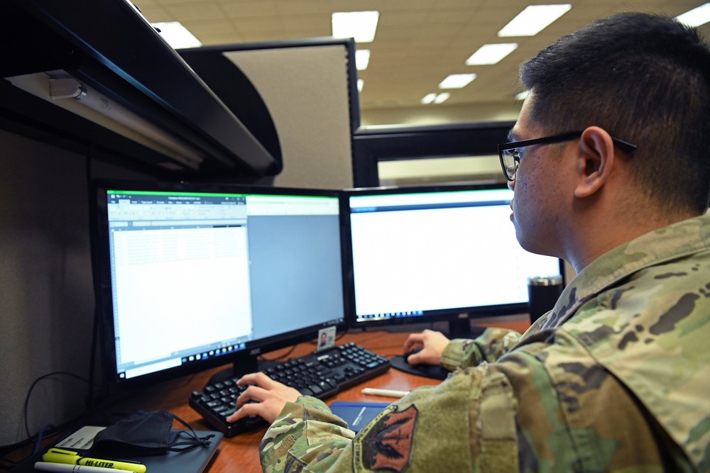 9th CPTS Assists 60th CPTS at Travis AFB