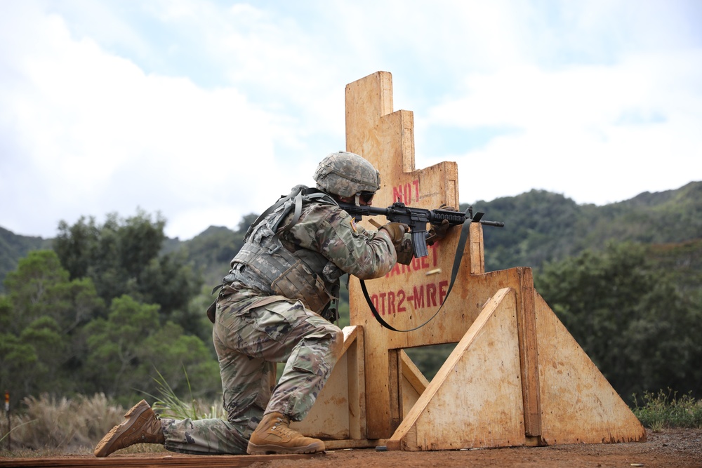 Army BWC, USARPAC NCO at the range