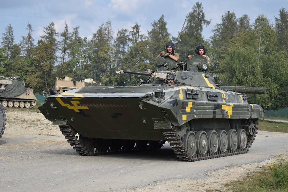 Ukrainian fighting vehicles ready for Combined Resolve XIV