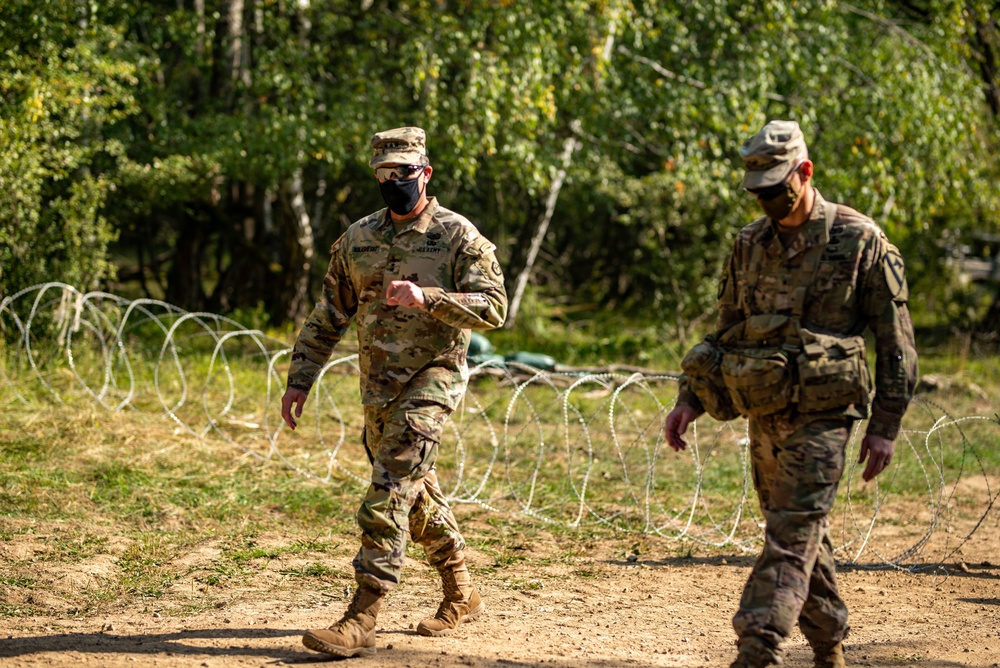 V-Corps commanding general pays visit to Combined Resolve XIV