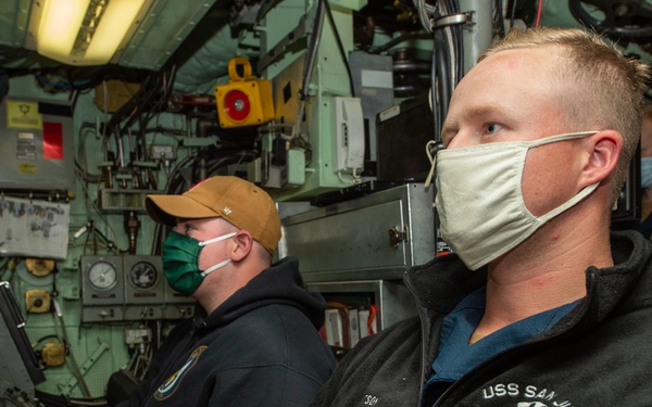 USS San Juan participates in Exercise Black Widow