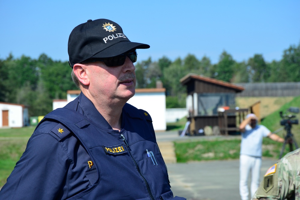 Partnership Shooting - USAG Ansbach Military Police  &amp; German Police