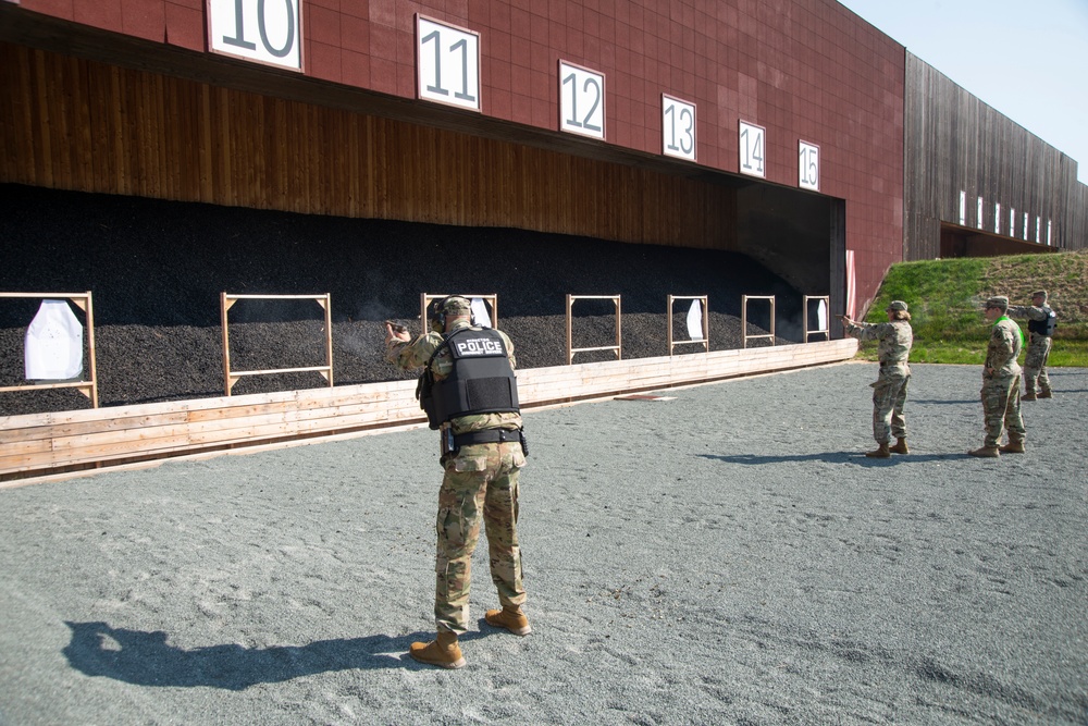 Partnership Shooting - USAG Ansbach - German Police