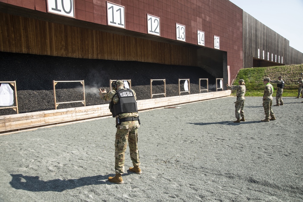 Partnership Shooting - USAG Ansbach Military Police  &amp; German Police