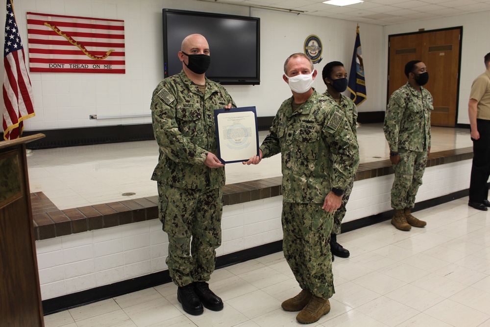 Surface Warfare Engineering School Command Names Sailors and Instructors of the Quarter