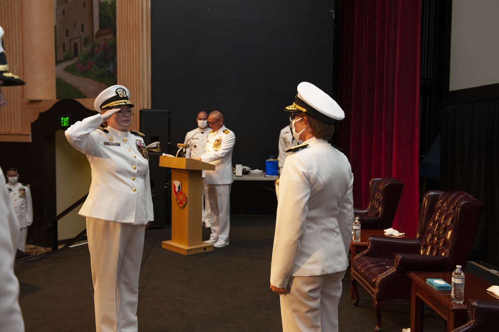NMTSC Hosts Change of Command, Retirement Ceremony