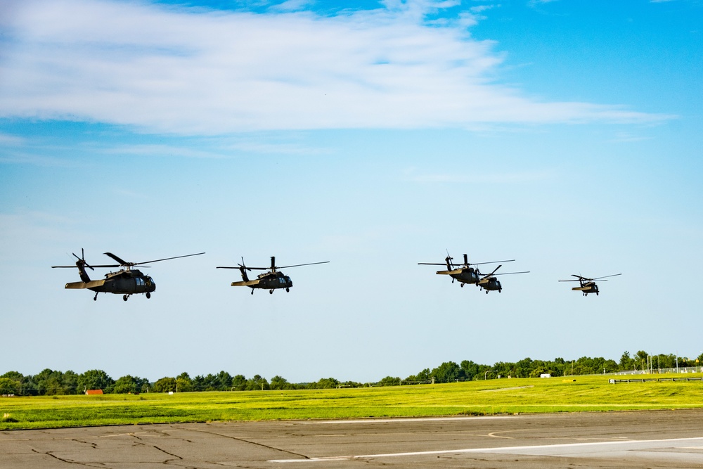 Citizen Soldiers from the 238th Aviation Regiment headed on out to their pre-deployment training location