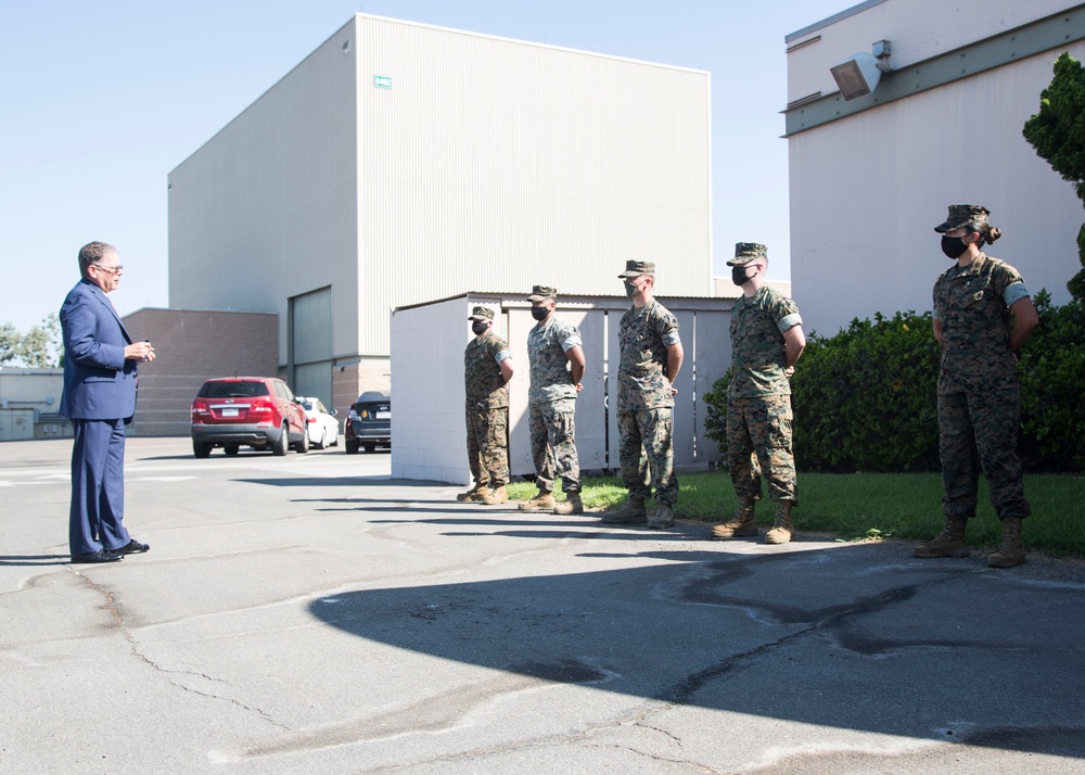 Assistant SecNav Presents Marines with Safety Award