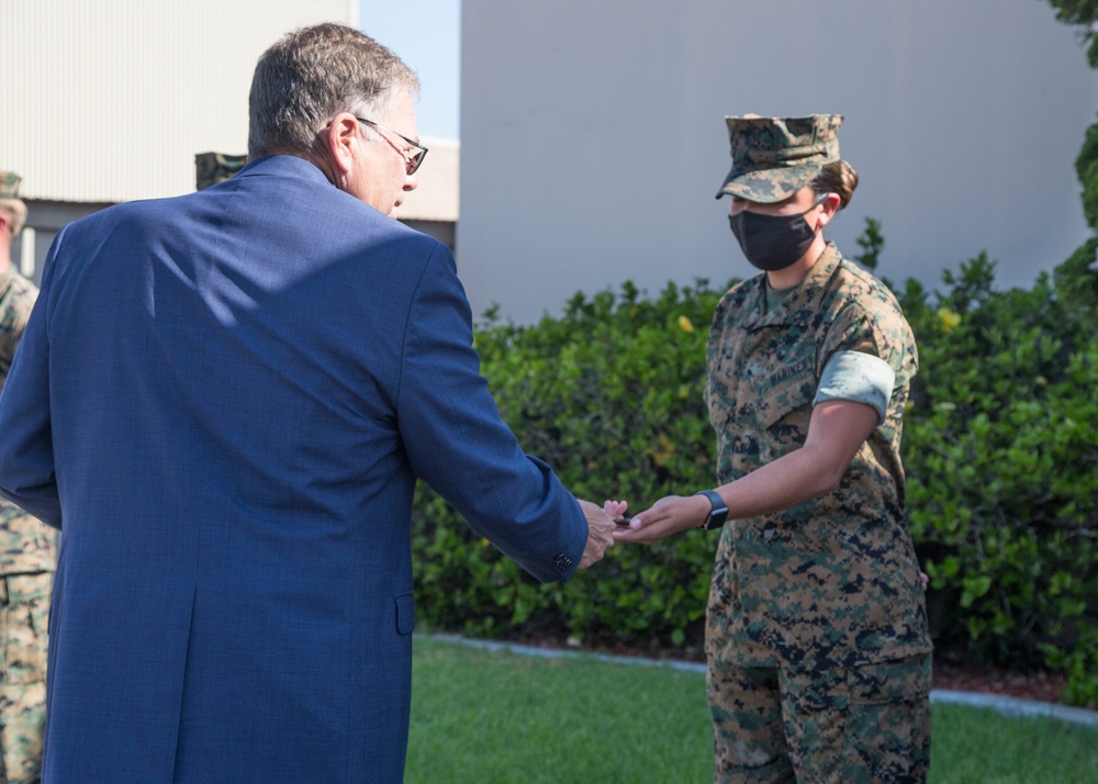 Assistant  SecNav Presents Marines with Safety Award