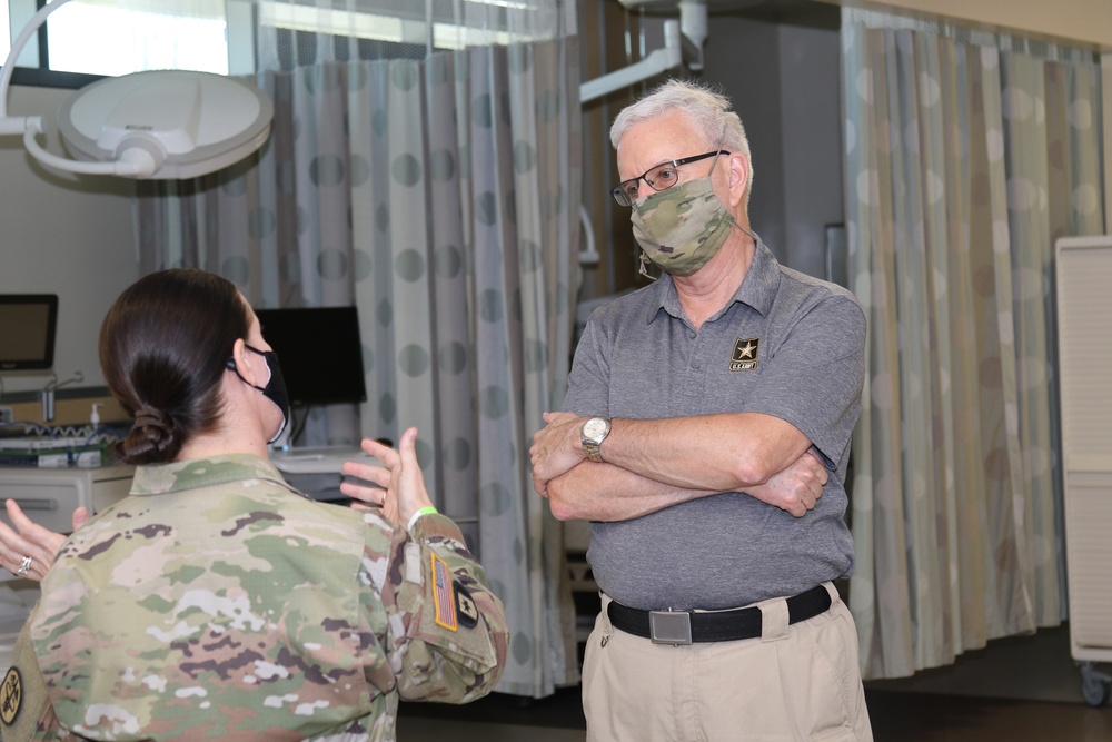 Army Under Secretary, Vice Chief of Staff visit Weed ACH