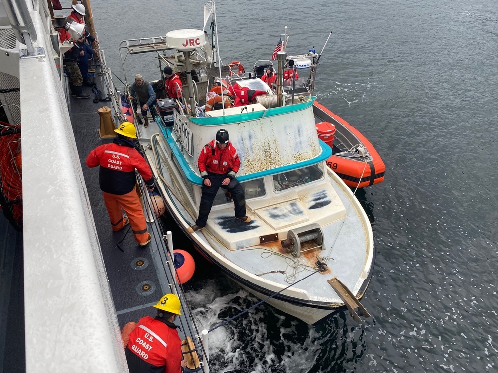 Coast Guard rescues 2 from grounded fishing vessel in Neka Bay, Alaska