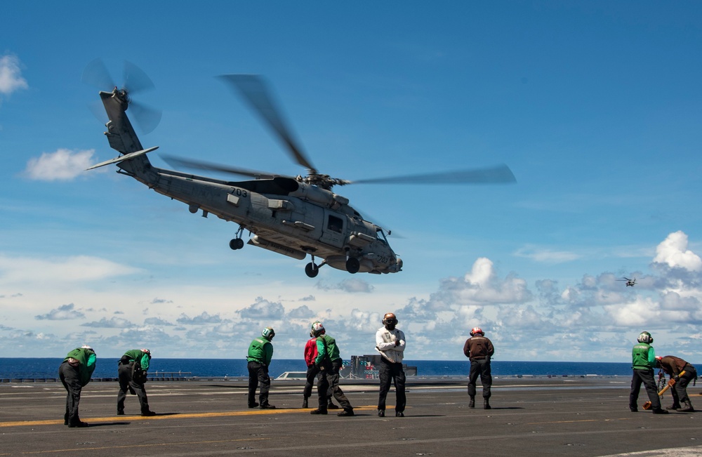 USS Ronald Reagan (CVN 76) Valiant Shield 2020 Flight Operations